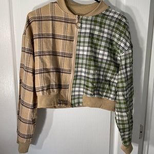 Colorblock Cropped Flannel Jacket